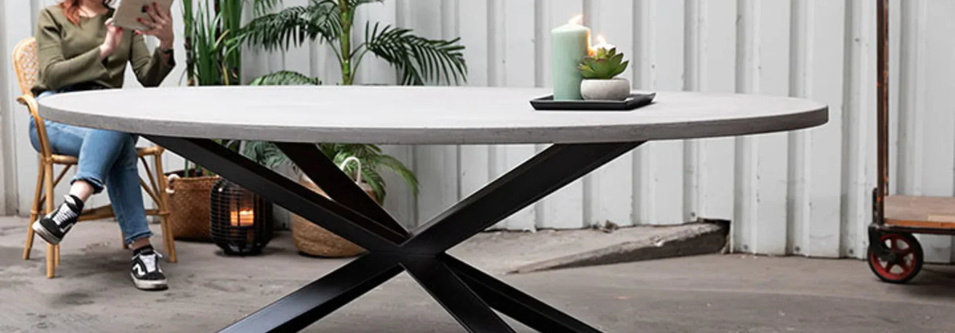 Tafelpoot ovale tafel