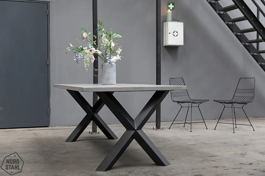 Nordstahl Diamond X leg in modern interieur